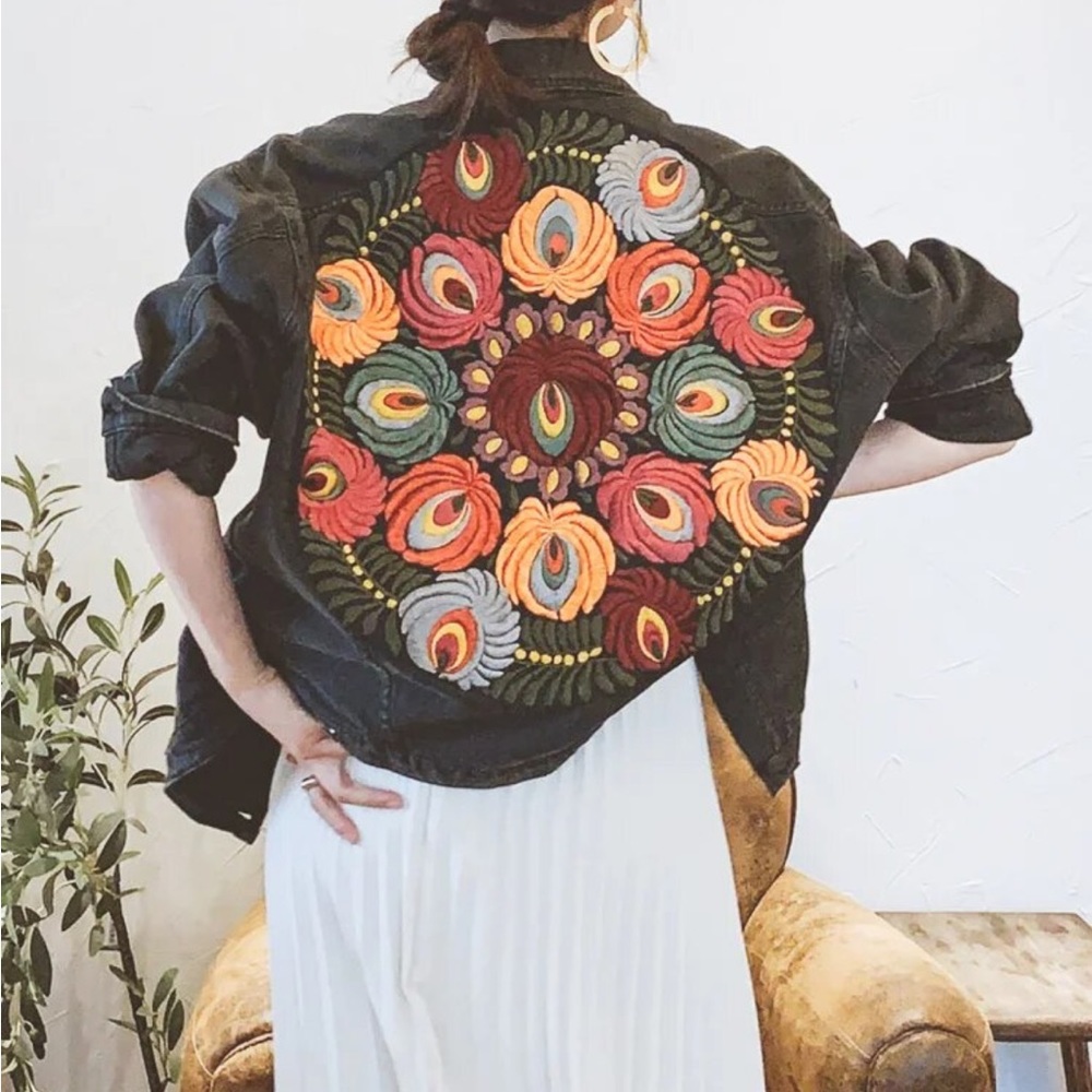 Black bohemian stitched embroidered denim jacket coat - Picture 9 of 15